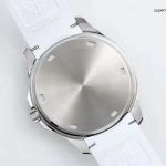 Premium Replica Uhr Patek Philippe Aquanaut 5267/200A-010 mit Diamantlünette und Kautschukband 38,8mm