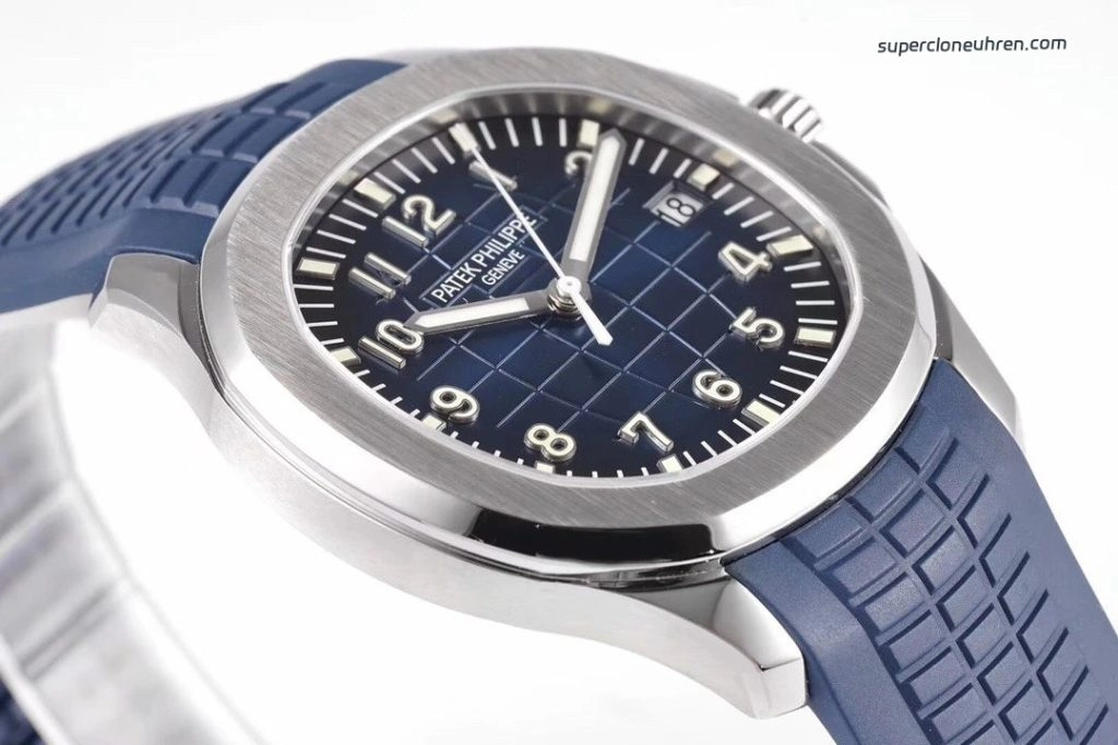 1:1 Super Clone Uhr Patek Philippe Aquanaut 5168G-001 Blaues Zifferblatt Kautschukband 42mm