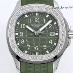 Premium Replica Uhr Patek Philippe Aquanaut 5267/200A-011 mit Diamantlünette und Kautschukband 38,8 mm