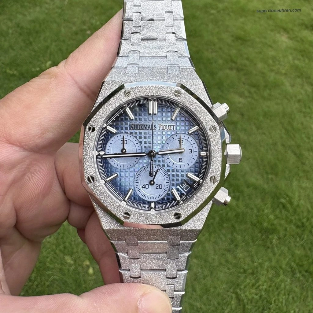 1:1 Super Clone Uhr Audemars Piguet Royal Oak 26240BC Frosted Gold Chronograph 41mm