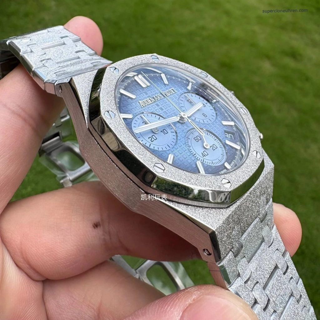 1:1 Super Clone Uhr Audemars Piguet Royal Oak 26240BC Frosted Gold Chronograph 41mm