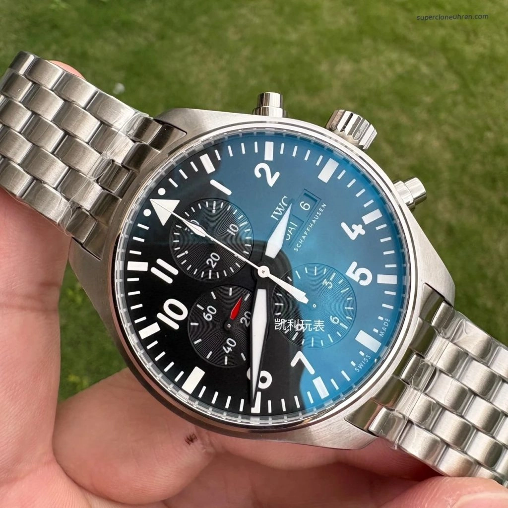 1:1 Super Clone Uhr IWC Pilot’s Watch Chronograph IW377710 Edelstahlarmband 43mm