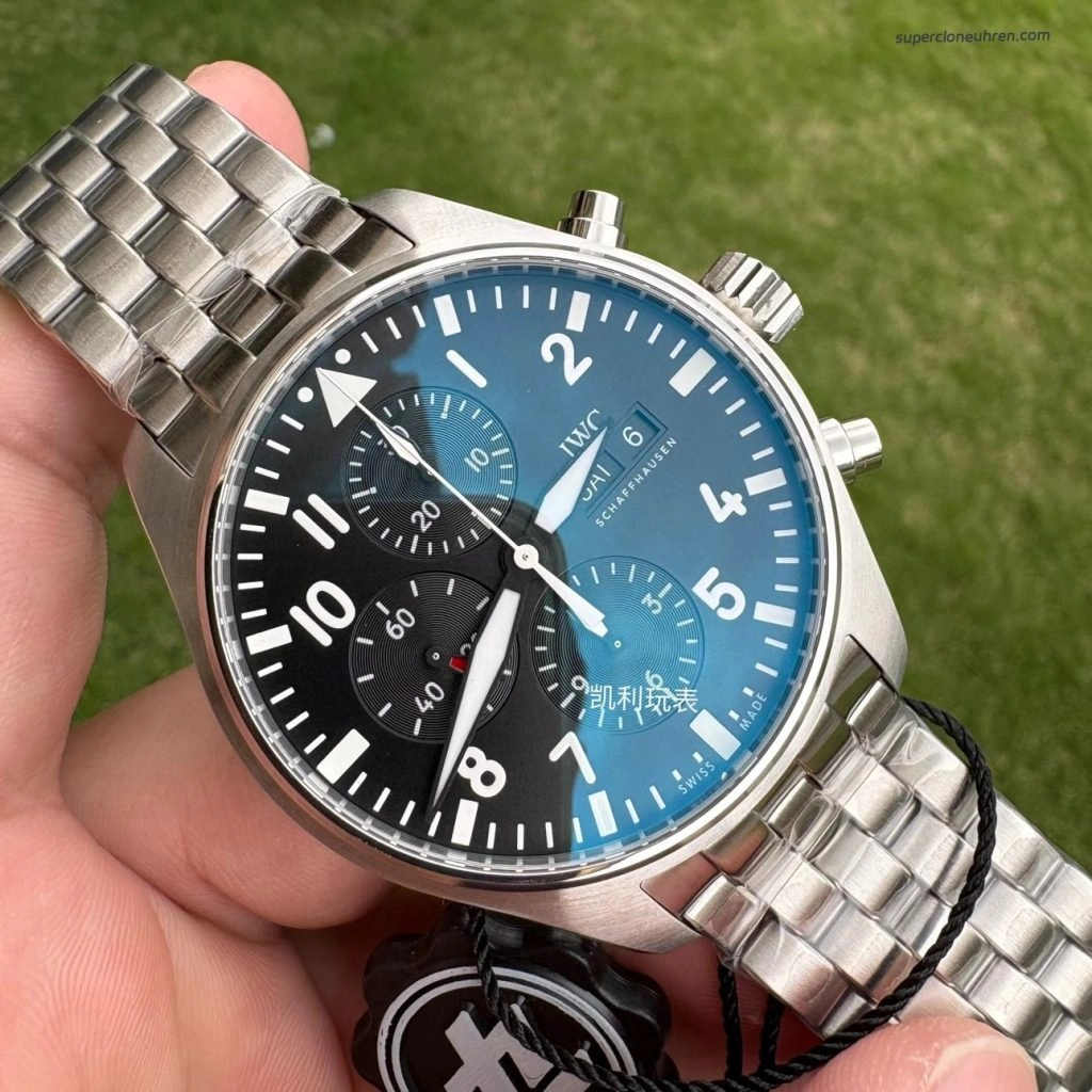 1:1 Super Clone Uhr IWC Pilot’s Watch Chronograph IW377710 Edelstahlarmband 43mm