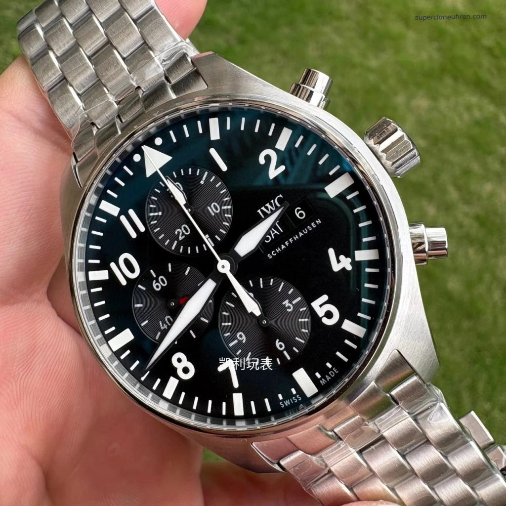 1:1 Super Clone Uhr IWC Pilot’s Watch Chronograph IW377710 Edelstahlarmband 43mm