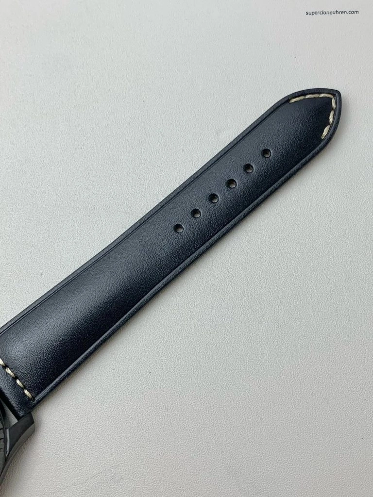 1:1 Super Clone Uhr Breitling Navitimer 8 M17314101B1X1 Schwarz PVD-Beschichtung 41mm