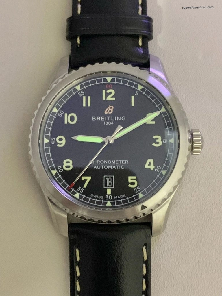 1:1 Super Clone Uhr Breitling Navitimer 8 A17315101B1X1 Schwarzes Zifferblatt Lederarmband 41mm