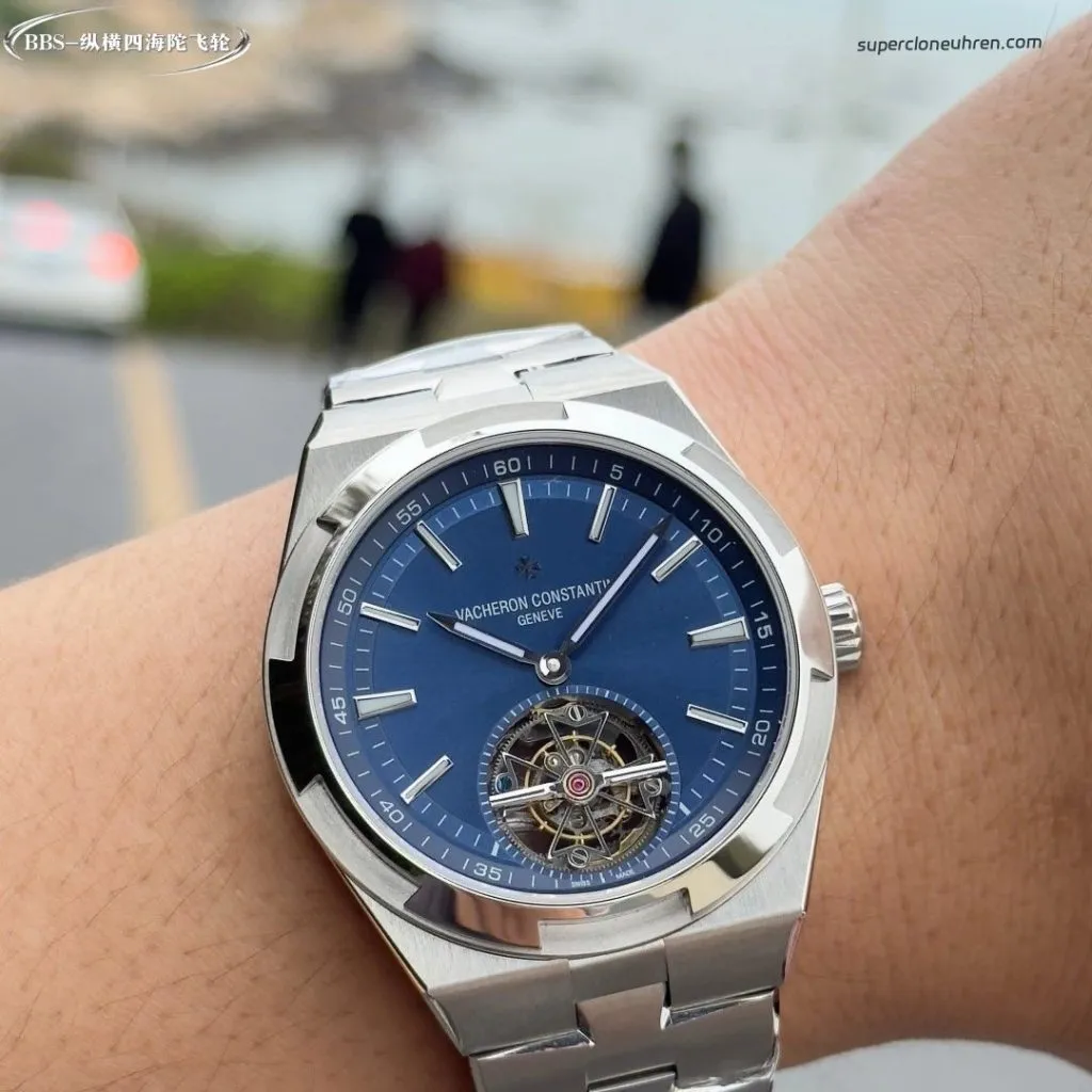 1:1 Super Clone Uhr Vacheron Constantin Overseas Tourbillon 6000V Blaues Zifferblatt Edelstahl 42,5 mm