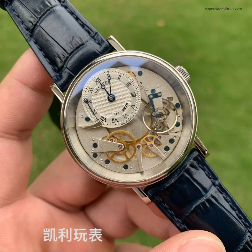 1:1 Super Clone Uhr Breguet Tradition 7057BB Silberzifferblatt Tourbillon 40mm