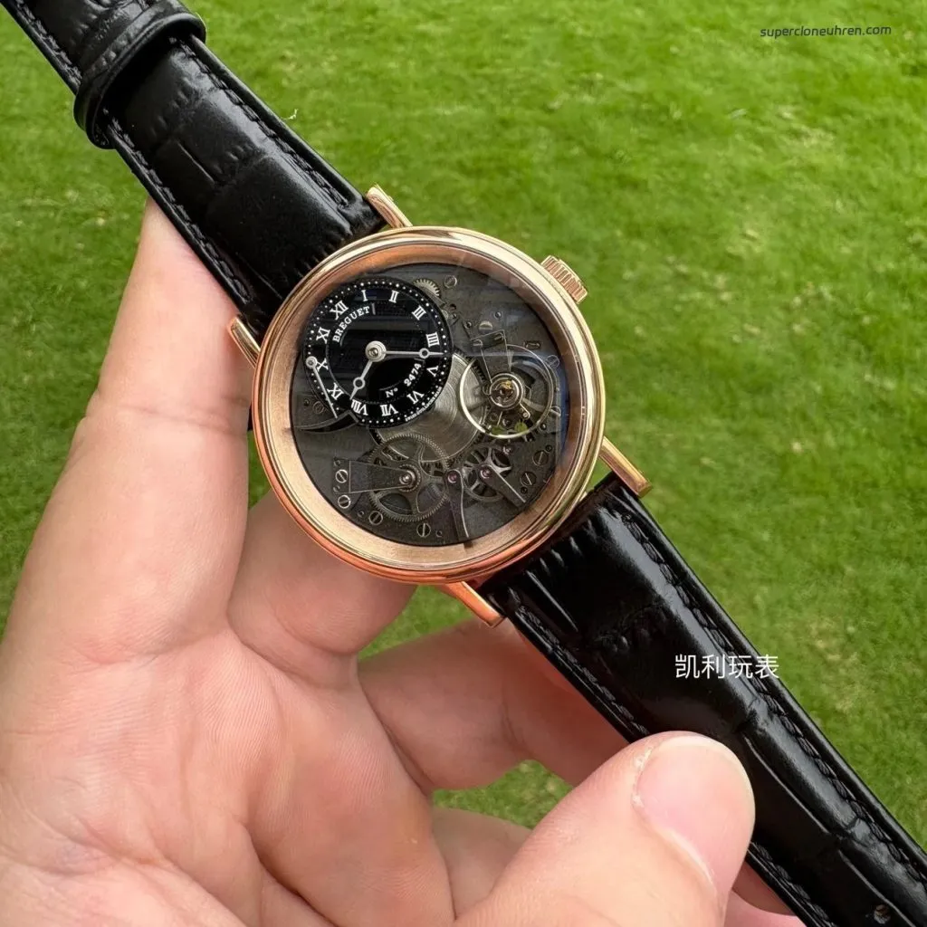 1:1 Super Clone Uhr Breguet Tradition 7057BR/G9/9W6 Roségold Schwarzes Zifferblatt 40mm