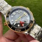1:1 Super Clone Uhr Omega Seamaster 300 210.20.42.20.01.002 Schwarz-Gold Zweifarbig 42mm