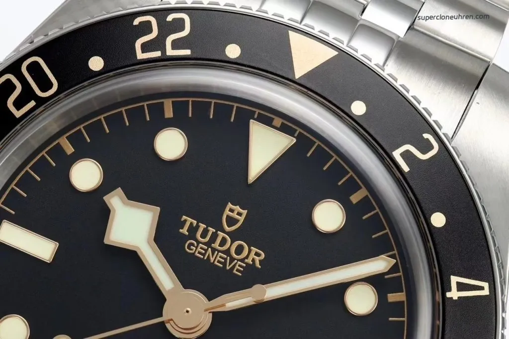 1:1 Super Clone Uhr Tudor Black Bay GMT 79830RB Pepsi-Lünette Stahlband 39mm