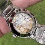 1:1 Super Clone Uhr Patek Philippe Twenty~4 7300/1200A-010 Grau Diamant-Lünette Damenuhr 36mm