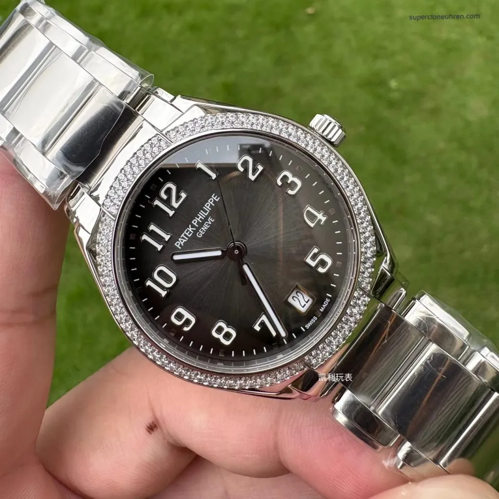 1:1 Super Clone Uhr Patek Philippe Twenty~4 7300/1200A-010 Grau Diamant-Lünette Damenuhr 36mm