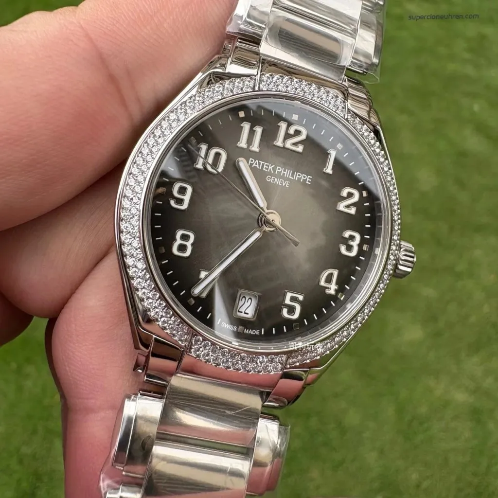 1:1 Super Clone Uhr Patek Philippe Twenty~4 7300/1200A-010 Grau Diamant-Lünette Damenuhr 36mm