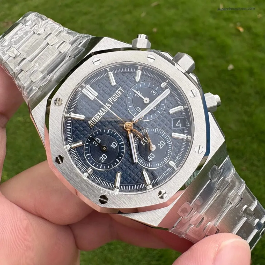 1:1 Super Clone Uhr Audemars Piguet Royal Oak 26240ST.OO.1320ST.05 Blaues Zifferblatt Edelstahl 41mm