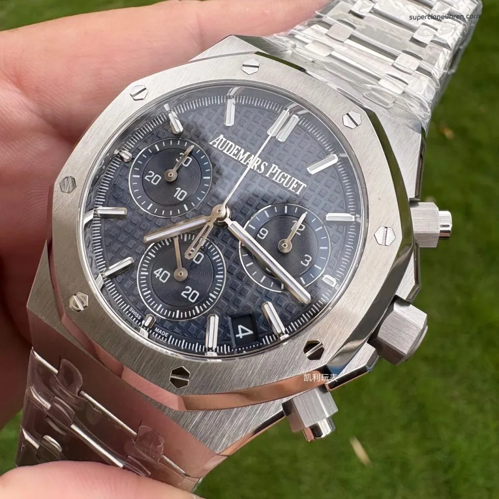 1:1 Super Clone Uhr Audemars Piguet Royal Oak 26240ST.OO.1320ST.05 Blaues Zifferblatt Edelstahl 41mm