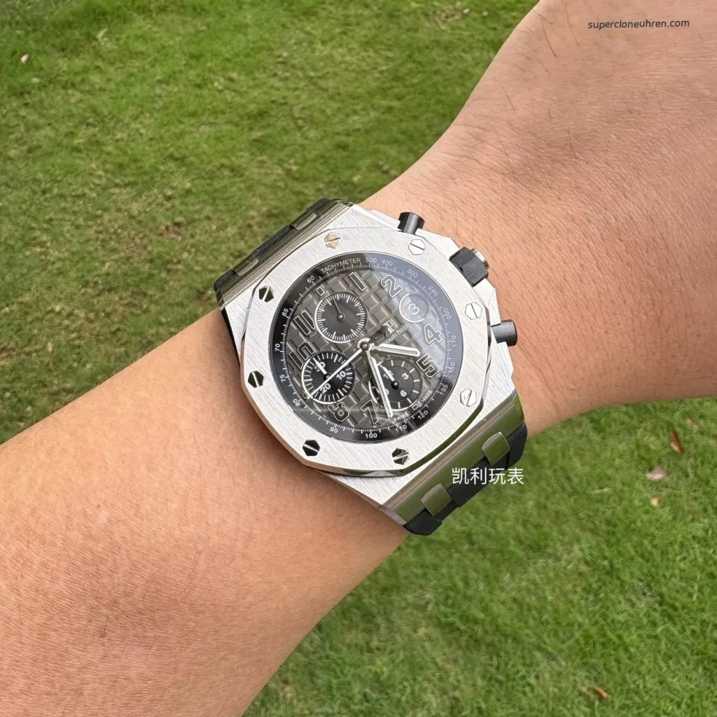 1:1 Super Clone Uhr Audemars Piguet Royal Oak Offshore 26470ST.OO.A104CR.01 Grau 42mm