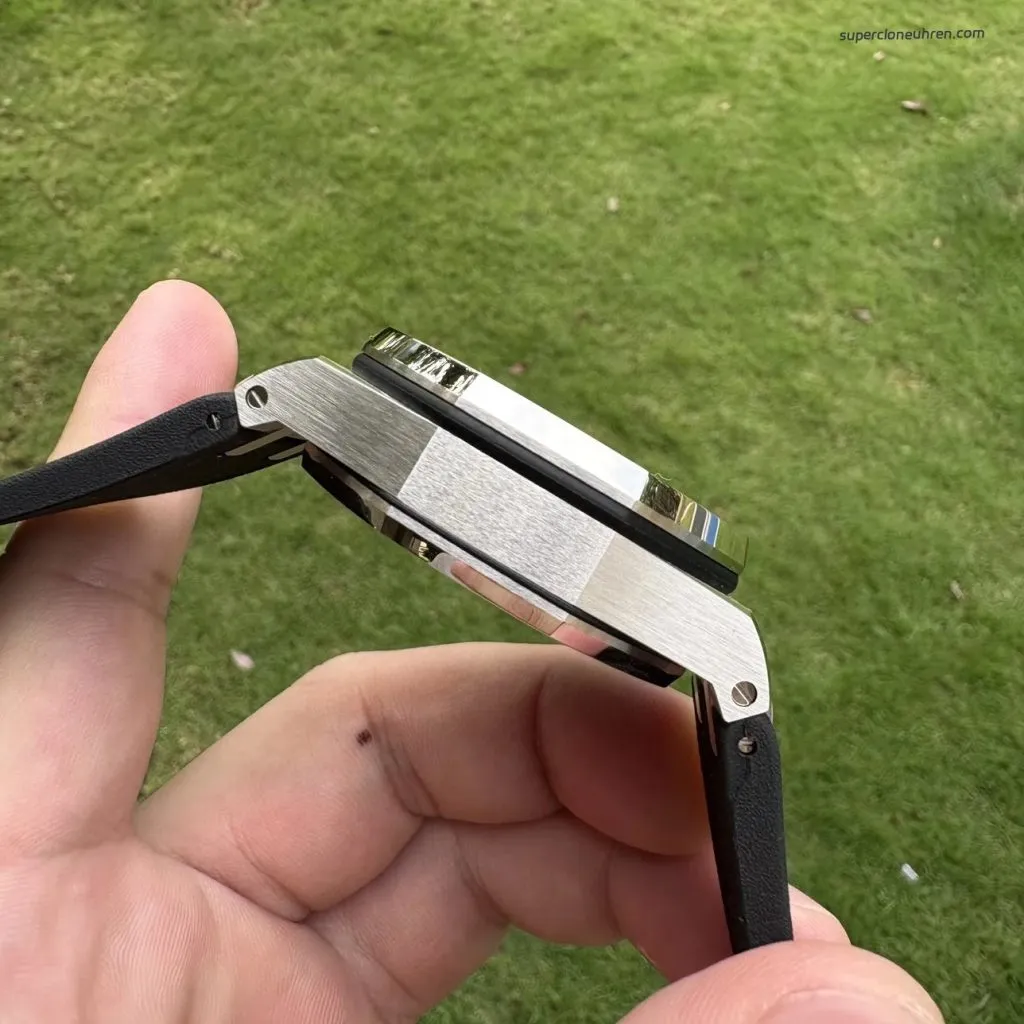 1:1 Super Clone Uhr Audemars Piguet Royal Oak Offshore 26470ST.OO.A104CR.01 Grau 42mm