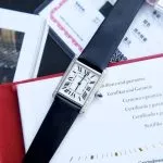 1:1 Super Clone Uhr Cartier Tank Must W4TA0017 Edelstahl mit Diamanten 33,7 × 25,5 mm