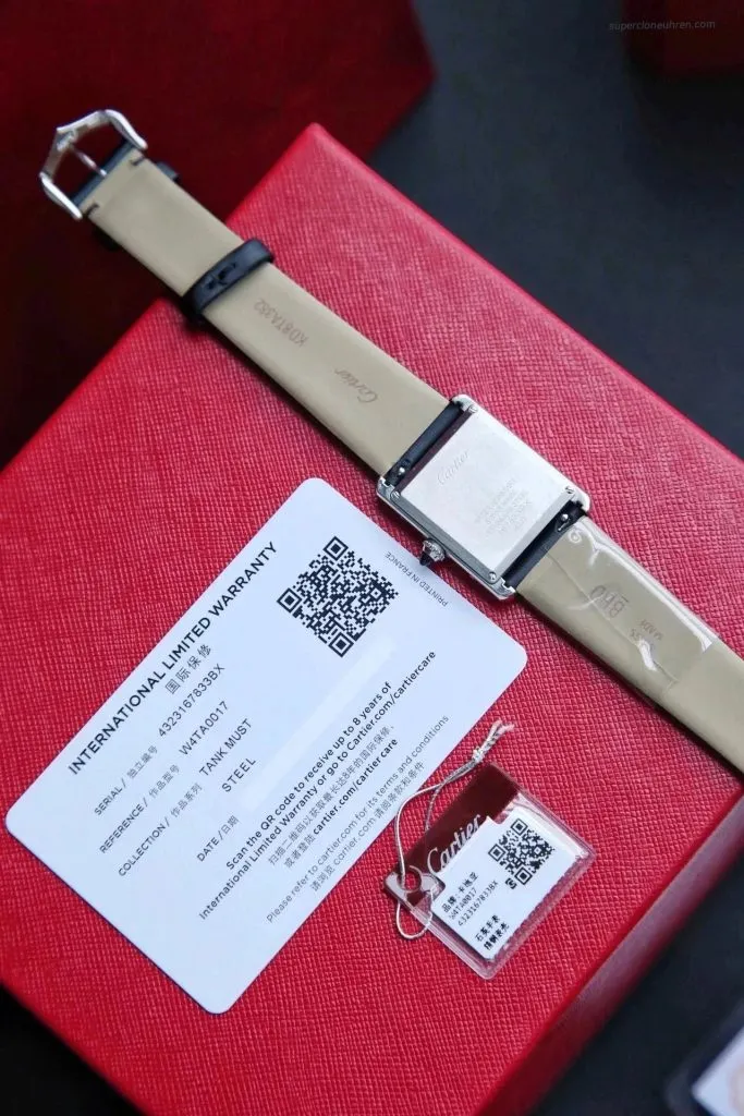 1:1 Super Clone Uhr Cartier Tank Must W4TA0017 Edelstahl mit Diamanten 33,7 × 25,5 mm