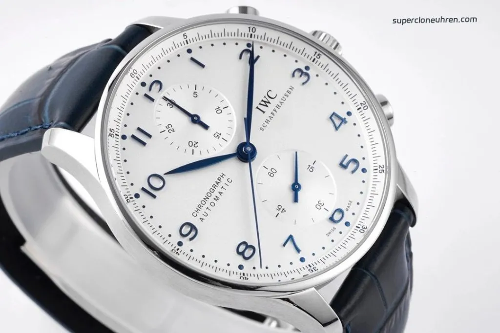 1:1 Super Clone Uhr IWC Portugieser IW371446 mit blauen Zeigern und Automatikwerk