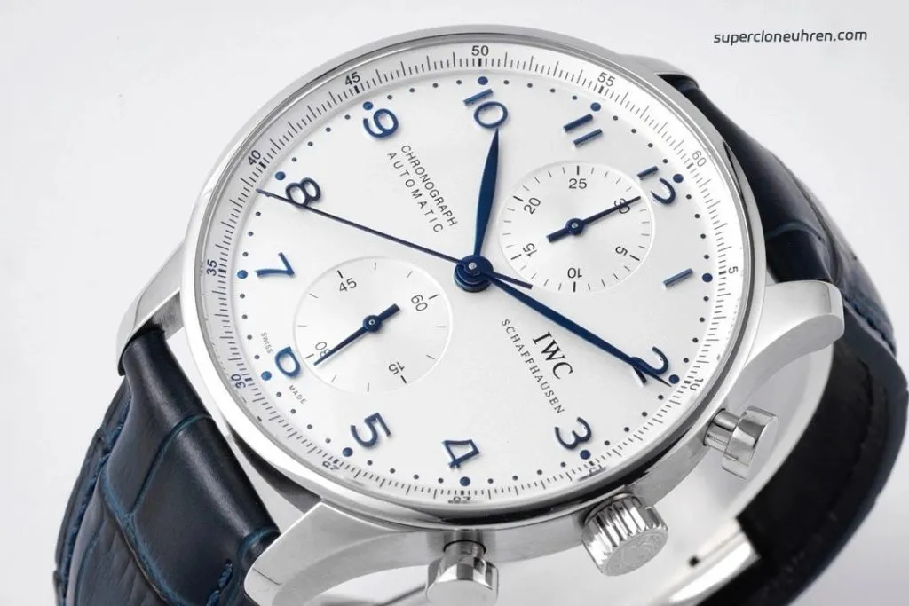 1:1 Super Clone Uhr IWC Portugieser IW371446 mit blauen Zeigern und Automatikwerk