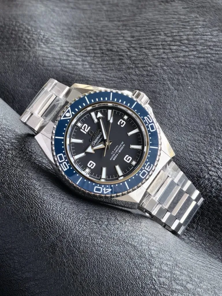 1:1 Super Clone Uhr Omega Seamaster Planet Ocean 217.30.42.21.01.002 Edelstahl 42mm
