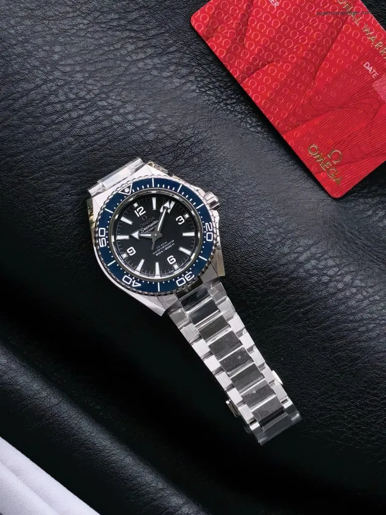1:1 Super Clone Uhr Omega Seamaster Planet Ocean 217.30.42.21.01.002 Edelstahl 42mm