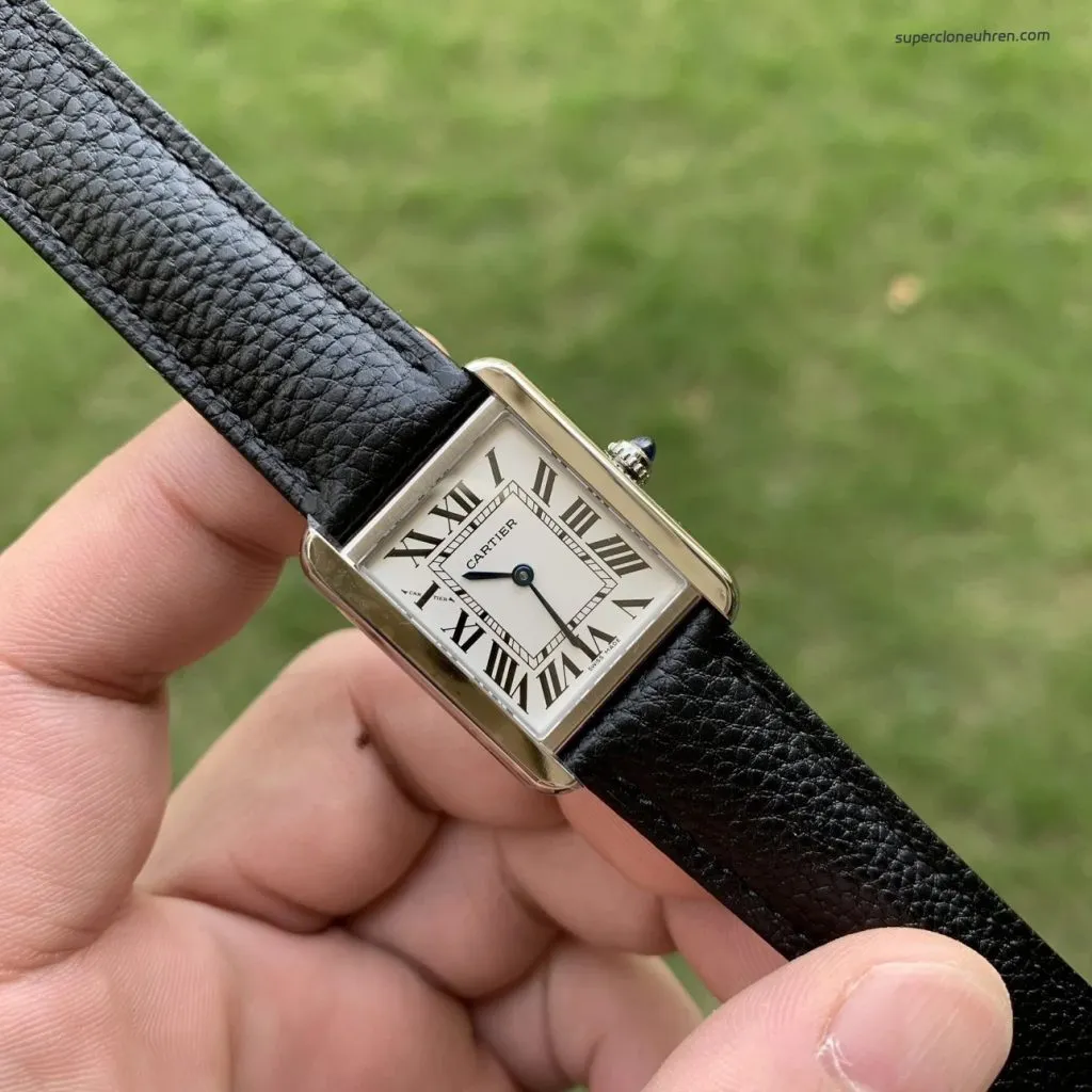 1:1 Super Clone Uhr Cartier Tank Solo WSTA0030 Weißes Zifferblatt 31×24,4 mm