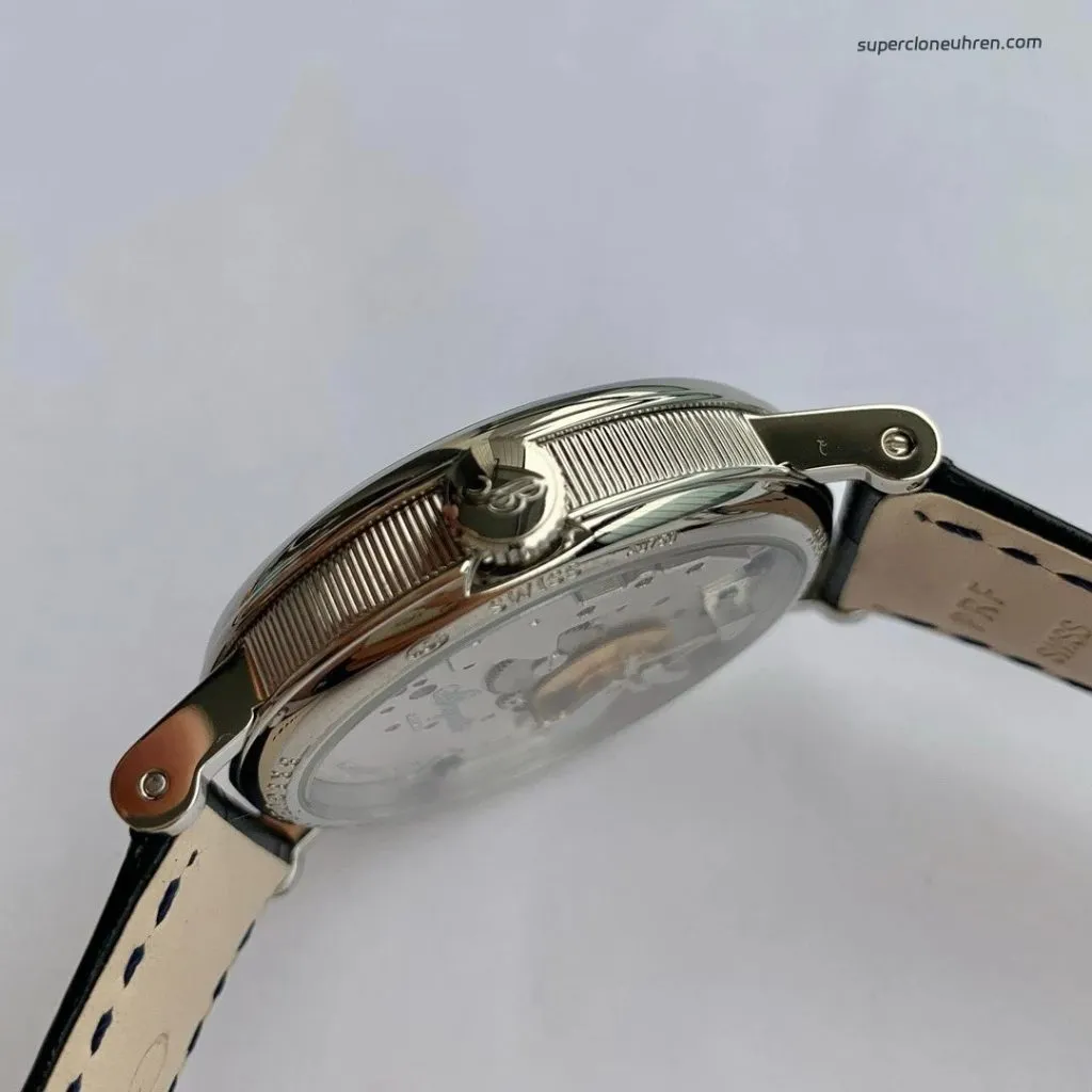 1:1 Super Clone Uhr Breguet Tradition 7057BB/G9/9W6 Skelettzifferblatt Grau 40mm