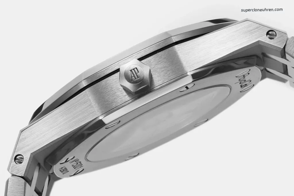 1:1 Super Clone Uhr Audemars Piguet Royal Oak 15300ST Schwarzes Zifferblatt Edelstahl 39mm