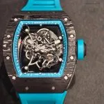1:1 Super Clone Uhr Richard Mille RM055 Carbon Gehäuse Blaues Armband 42.7mm