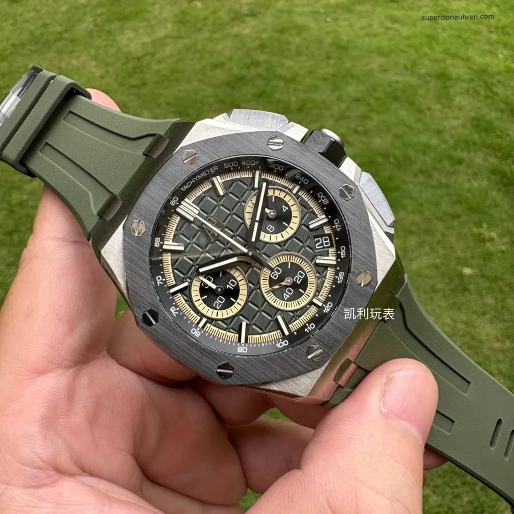 1:1 Super Clone Uhr Audemars Piguet Royal Oak Offshore 26420 Khaki-Grün Titan 43mm
