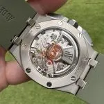 1:1 Super Clone Uhr Audemars Piguet Royal Oak Offshore 26420 Khaki-Grün Titan 43mm