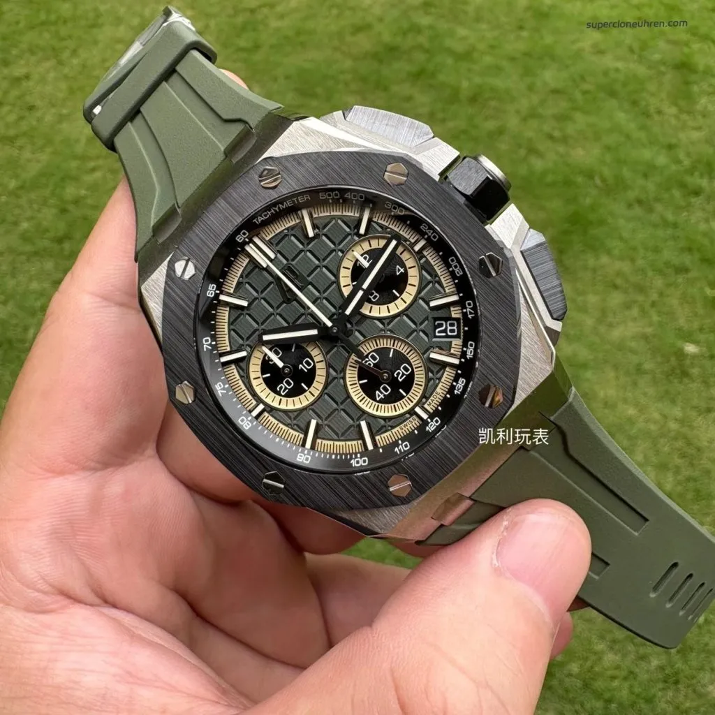 1:1 Super Clone Uhr Audemars Piguet Royal Oak Offshore 26420 Khaki-Grün Titan 43mm