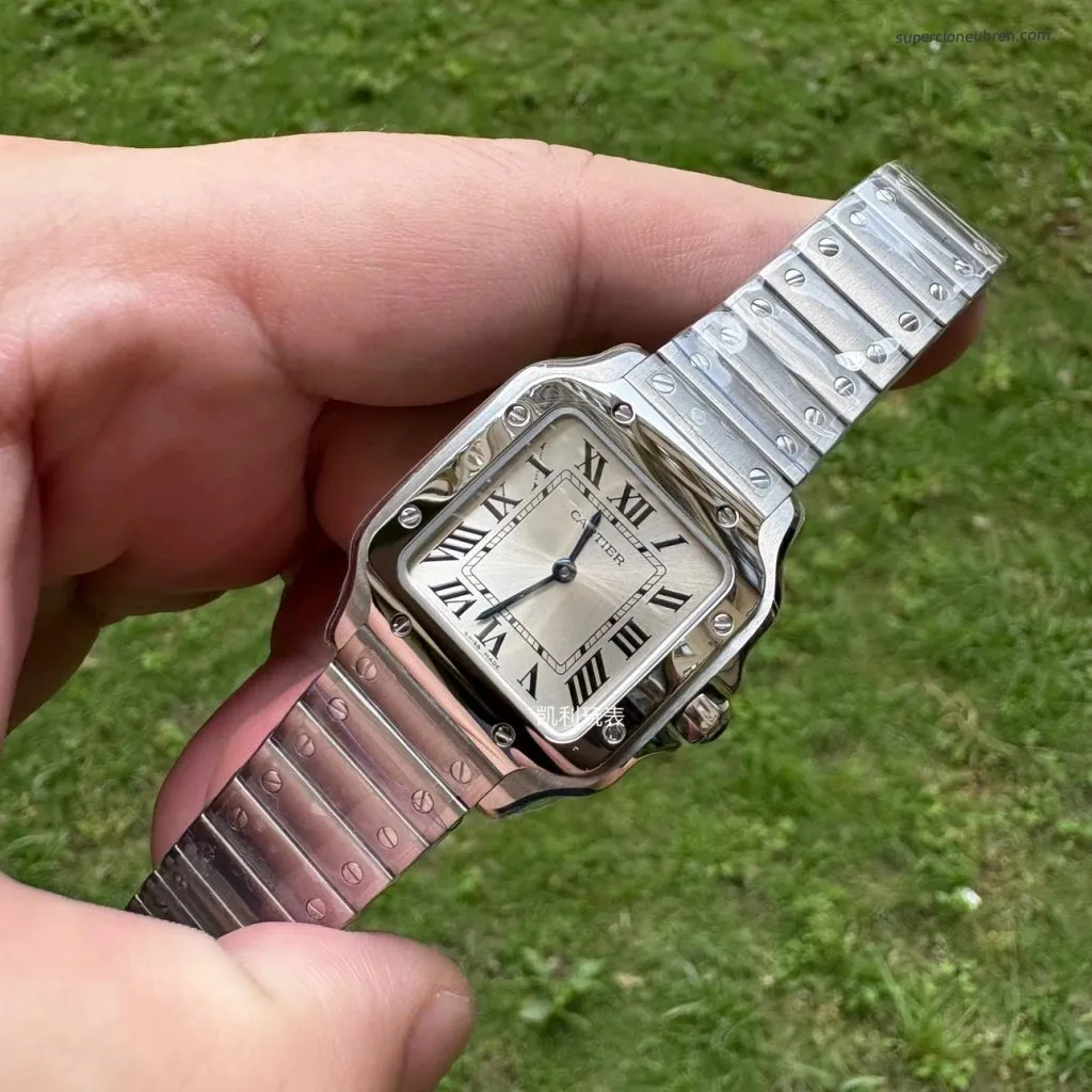 Super Clone Cartier Santos WSSA0082 Blaue Zeiger Stahlarmband 27*34,5mm