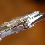 1:1 Super Clone Uhr Vacheron Constantin Overseas 1225V/200A-B590 Blaues Zifferblatt mit Diamantlünette 33mm