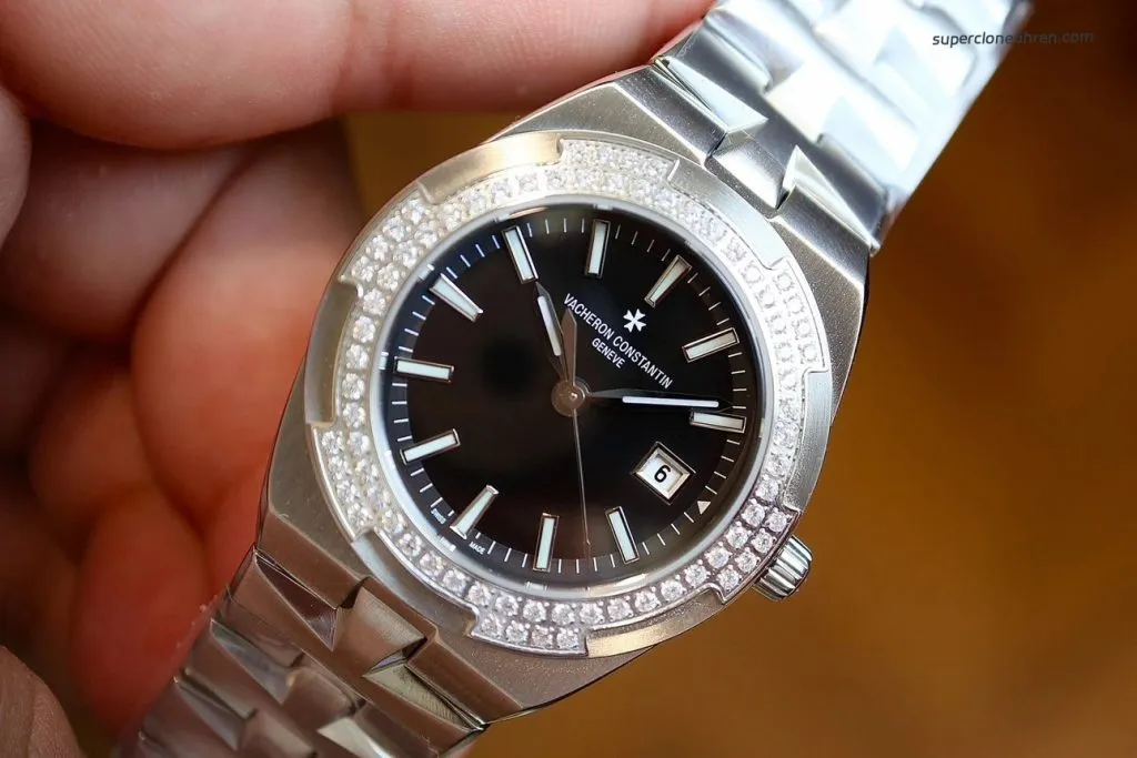 Super Clone Vacheron Constantin Overseas 1205V/100A-B591 Diamantlünette 33mm