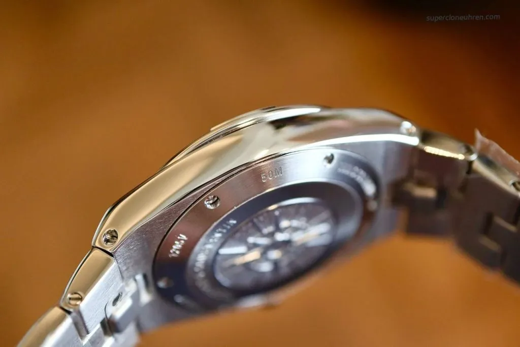 Super Clone Vacheron Constantin Overseas 1205V/100A-B591 Diamantlünette 33mm