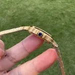 Super Clone Cartier Santos WGSA0107 Gelbgold Blaue Zeiger 27×34,5mm