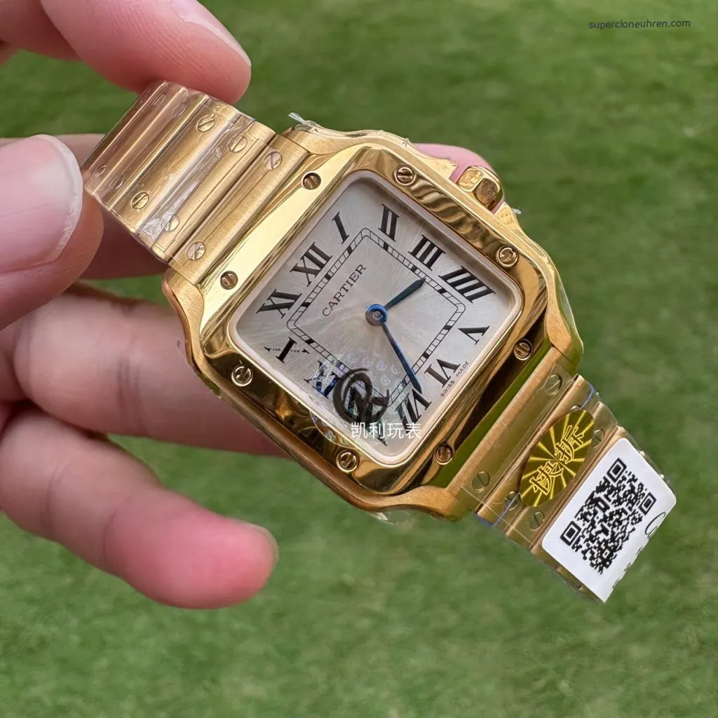 Super Clone Cartier Santos WGSA0107 Gelbgold Blaue Zeiger 27×34,5mm